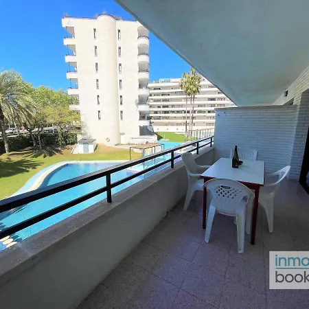 Cannes Center, Con Vistas A La Piscina. Appartement Salou